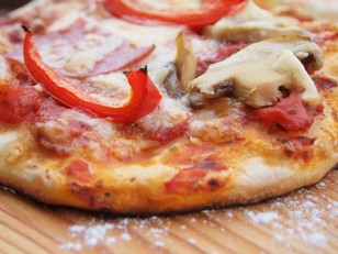 pizza-1048300.jpg